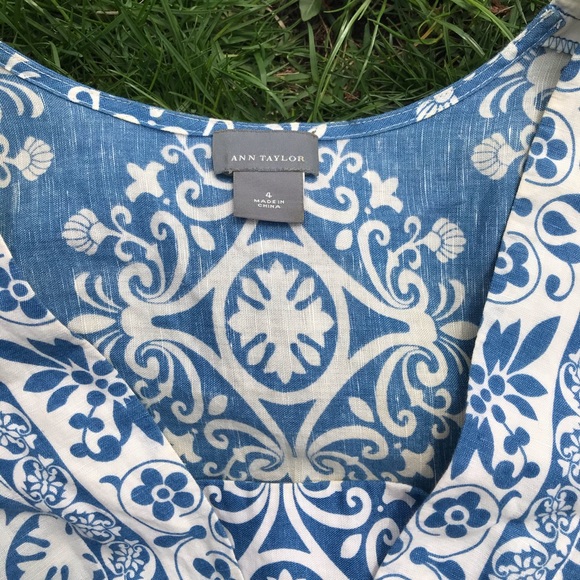 Ann Taylor Blue & White Floral Short Cotton Dress - Picture 6 of 6